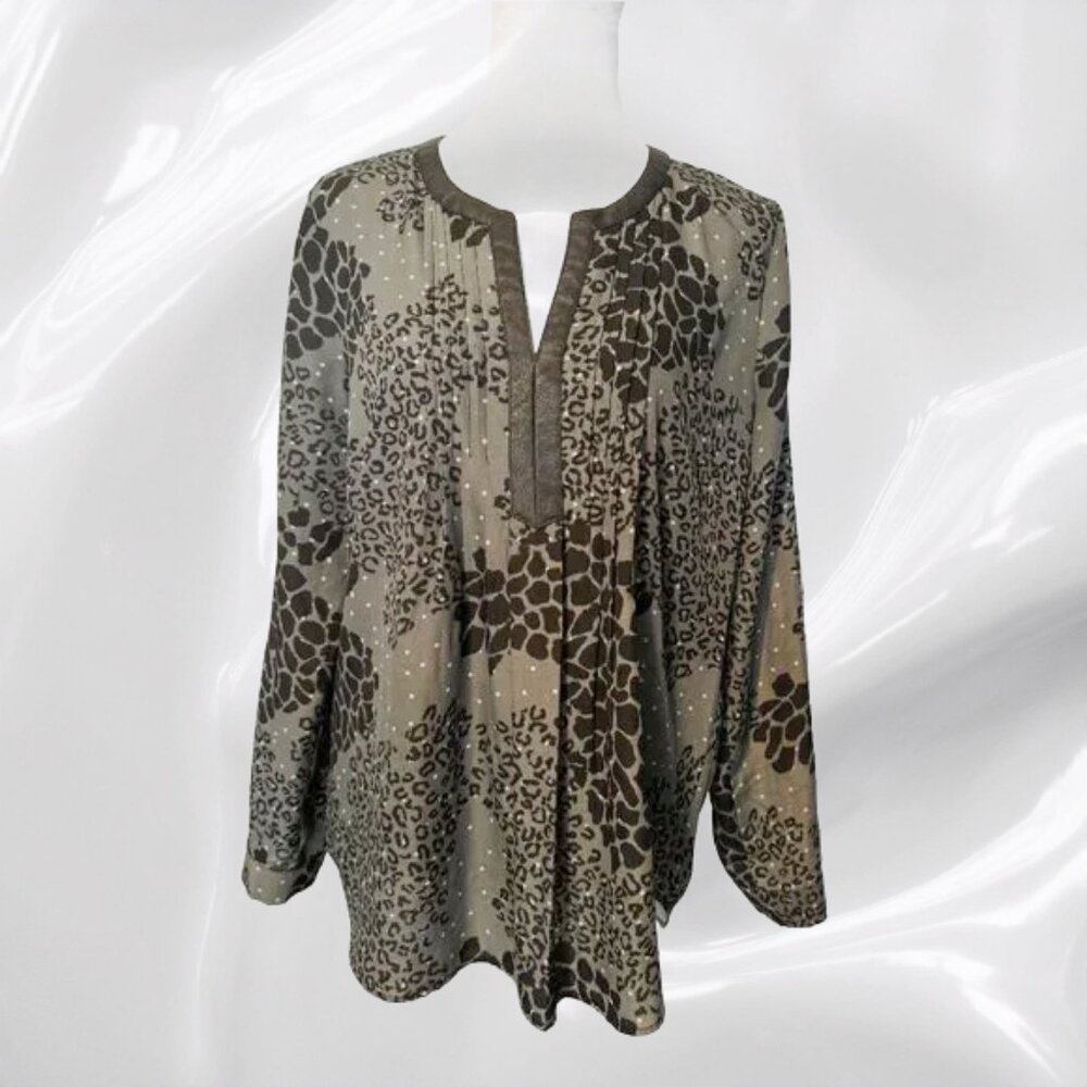 Daniel Rainn Animal Print Blouse Size M. Stitch Fix
